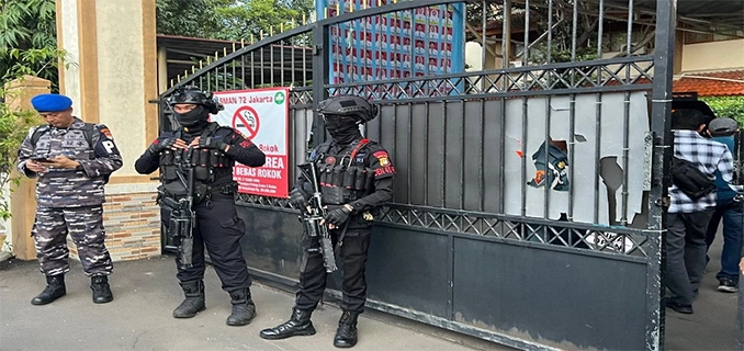 Pemeriksaan Pelaku Ledakan SMAN 72 Ditunda Hingga Pulih