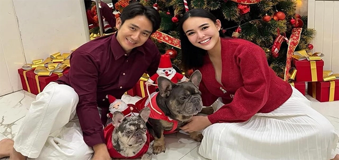 9 Gaya Artis Rayakan Natal 2025 Nuansa Merah-Hijau Kental