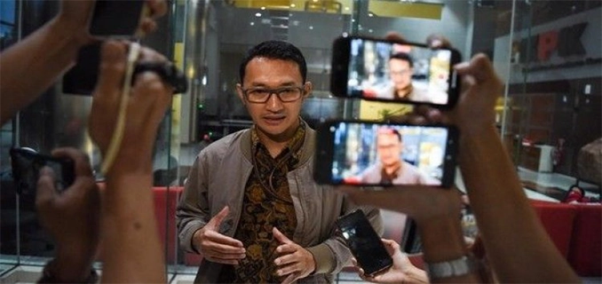 ICW Kritik KPK Tunda SP3 Kasus Tambang Rp 2.7 T 1 Tahun